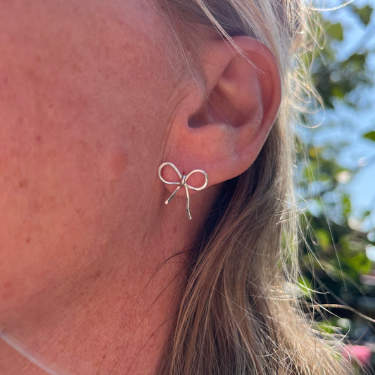 Bows Stud Earrings